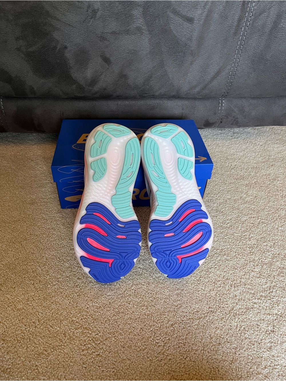 Women’s Brooks Glycerin 22 - Picture 6 of 7